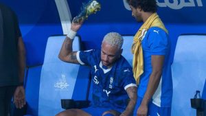 تفاصيل إصابة نيمار في مباراة الهلال ضد استقلال طهران في دوري أبطال آسيا