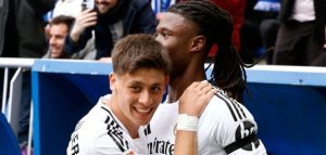 ريال مدريد يحسم المواجهة أمام ألافيس ويواصل مطاردة برشلونة على صدارة الليغا